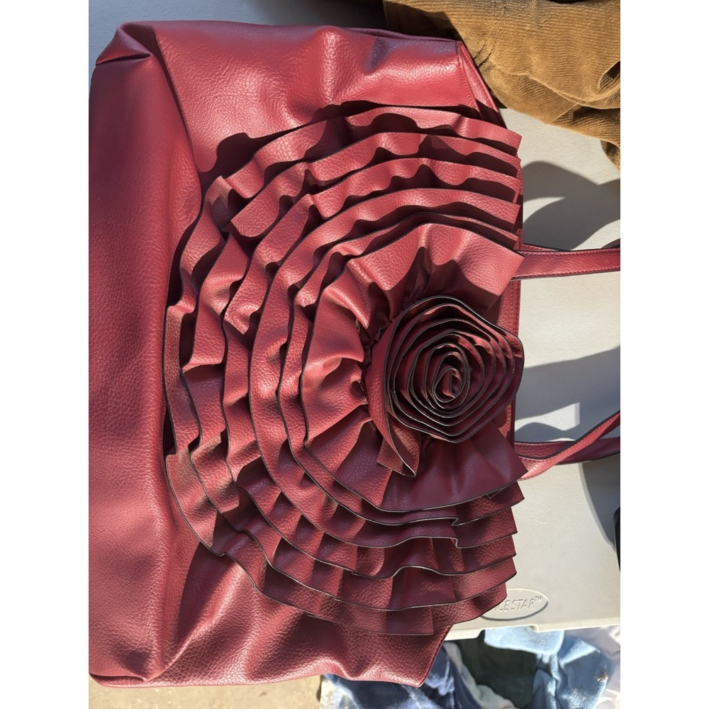 Black Rivet Red Flower Large Hand‎ Bag